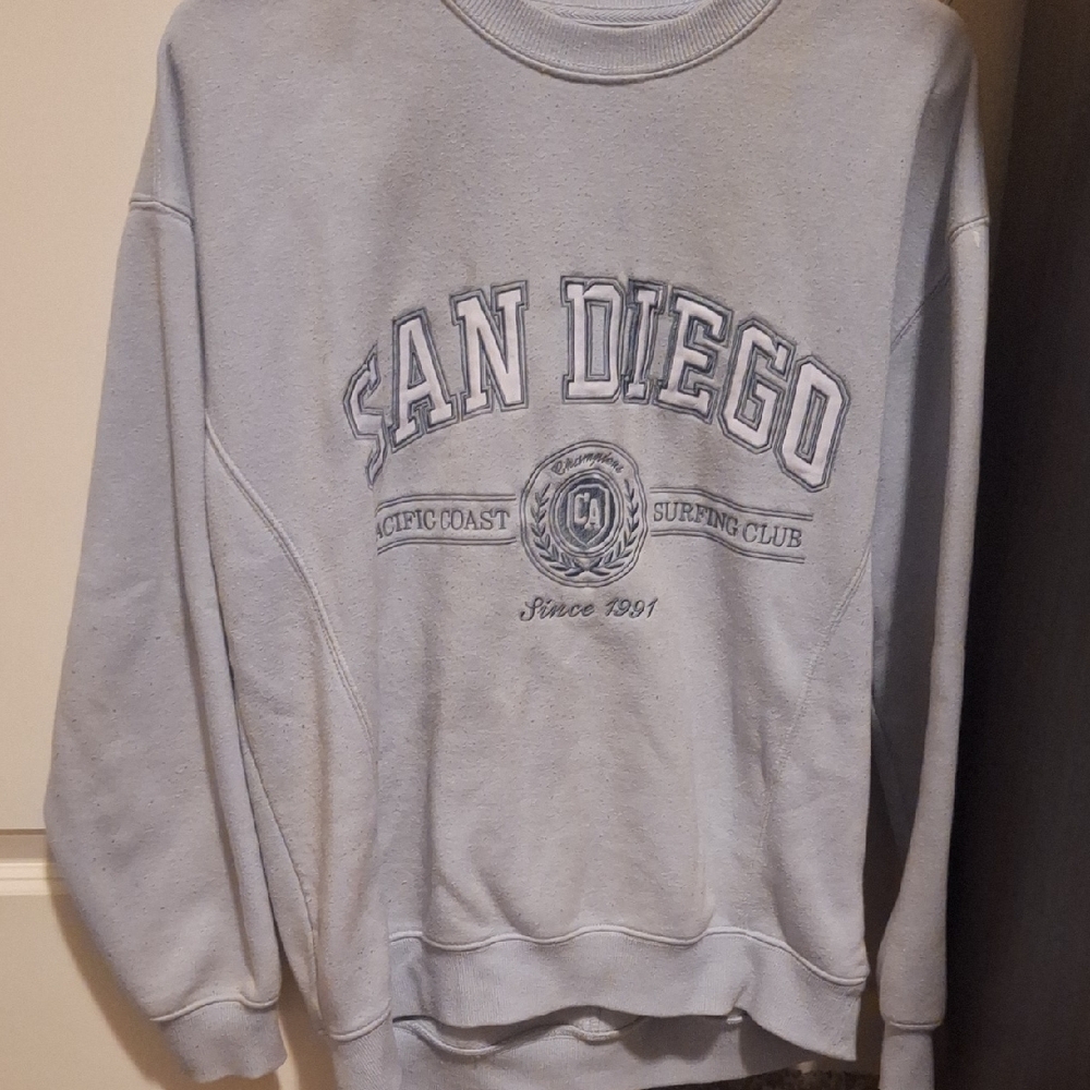California Waves Gray Crew Neck Sweater